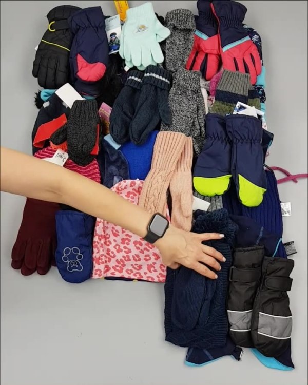 Фотография  871 - Шапки, шарфы, перчатки детские СТОК#3 кг, ЛОТ №2452 оптом в Оренбурге и Оренбургской области