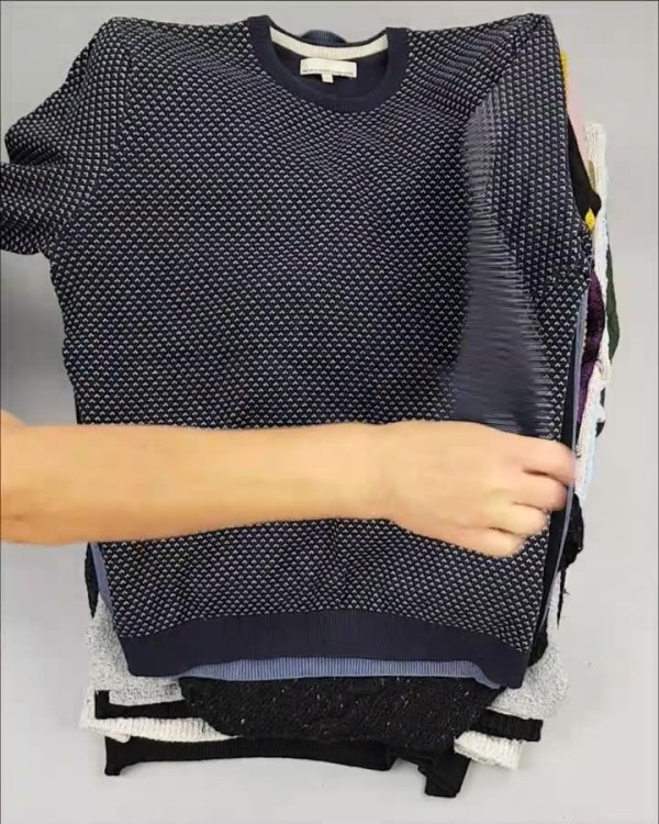 Фотография  117 - Джемпер муж+жен экстра#15 кг , Лот№2612 оптом в Оренбурге и Оренбургской области