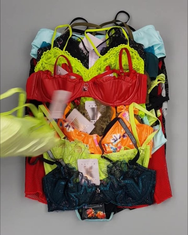 Фотография  377 - Нижнее белье Savage#57 шт, ЛОТ №4043 оптом в Оренбурге и Оренбургской области