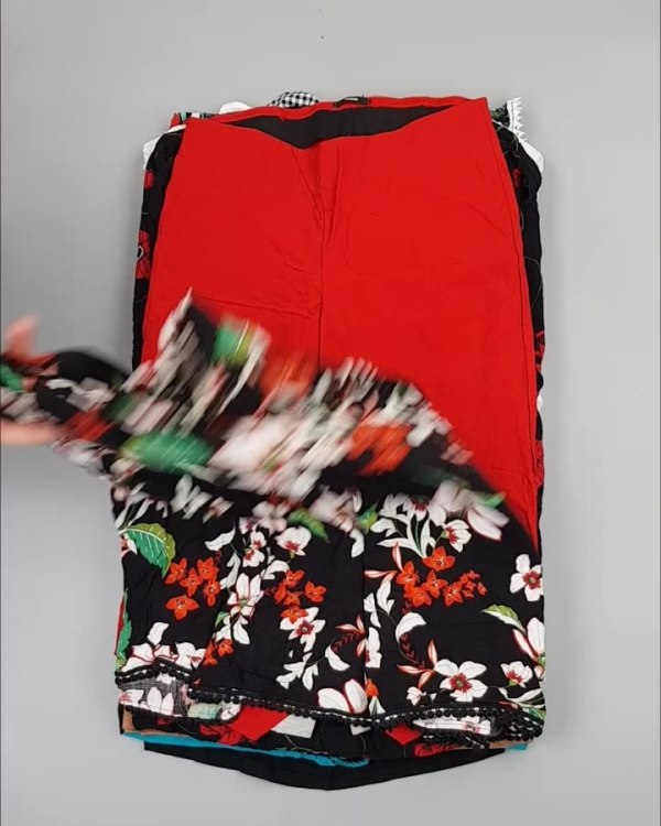 Фотография  854 - CALZEDONIA лето mix#50 шт, ЛОТ №4073 оптом в Оренбурге и Оренбургской области