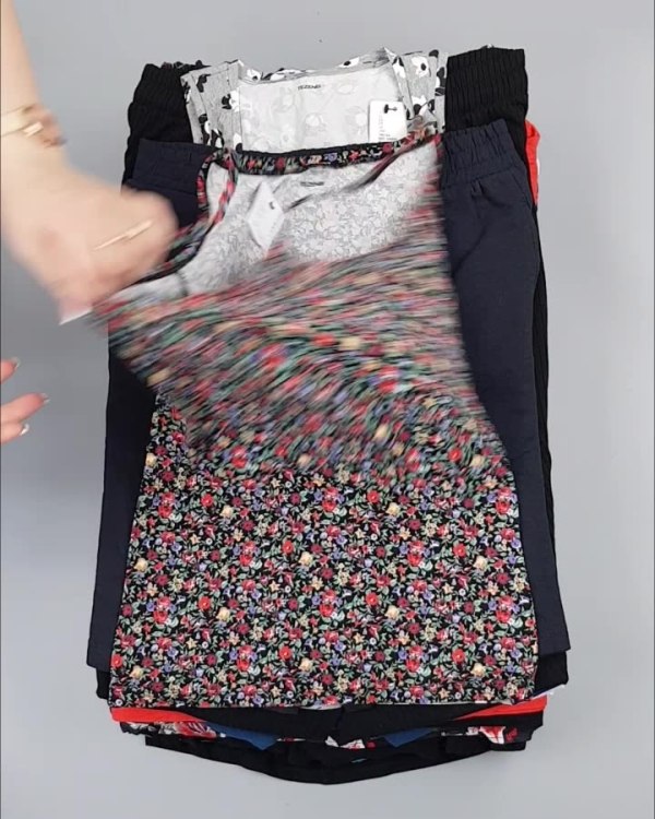 Фотография  206 - CALZEDONIA лето mix#50 шт, ЛОТ №4073 оптом в Оренбурге и Оренбургской области