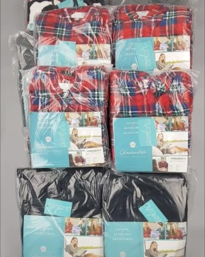 Фотография  740 - Халаты, комбинезоны (семейный) СТОК CAN#10 кг, ЛОТ №4452 оптом в Оренбурге и Оренбургской области