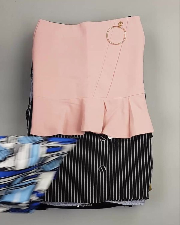 Фотография  648 - Юбки Корея#20 шт, ЛОТ №5061 оптом в Оренбурге и Оренбургской области