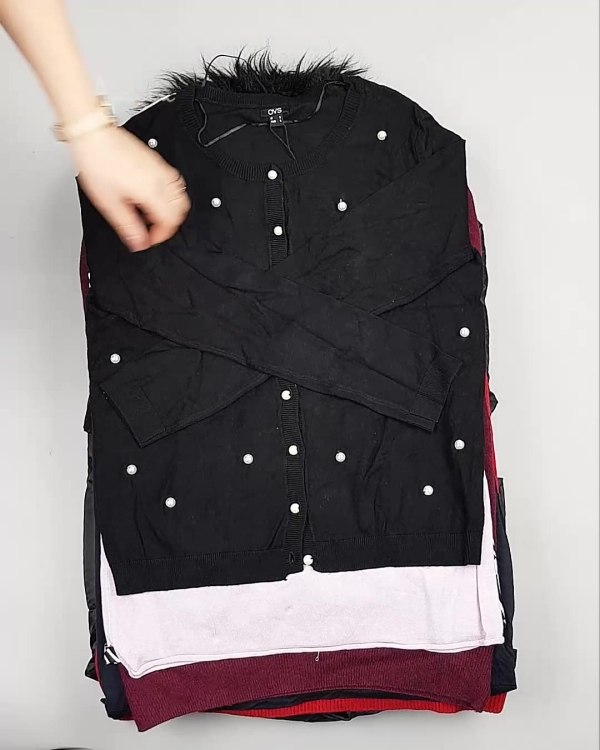 Фотография  508 - OVS Winter м/ж mix#15 кг, ЛОТ №5412 оптом в Оренбурге и Оренбургской области