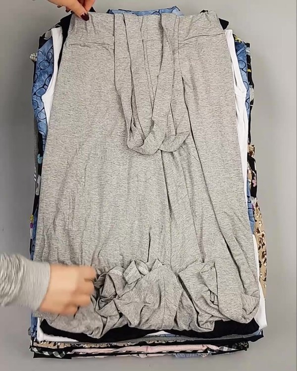 Фотография  218 - Платья Корея#20 шт, ЛОТ №5613 оптом в Оренбурге и Оренбургской области