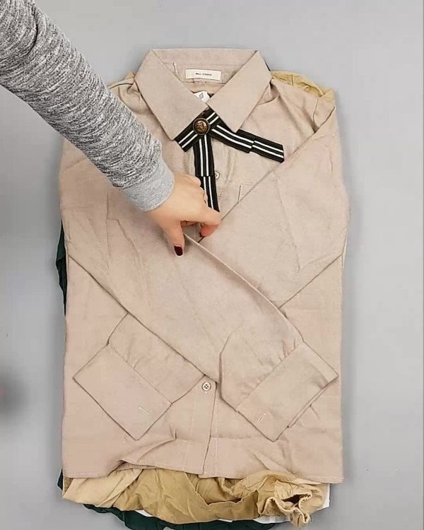 Фотография  946 - Блузки Корея#20 шт, ЛОТ №5622 оптом в Оренбурге и Оренбургской области