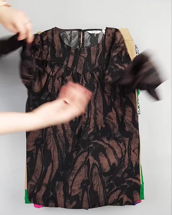 Фотография  625 - DK, Bestseller + Summer mix#15 кг, ЛОТ №5626 оптом в Оренбурге и Оренбургской области