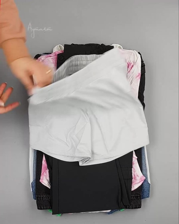 Фотография  776 - Англия СТОК лето#15 кг, ЛОТ №6002 оптом в Оренбурге и Оренбургской области