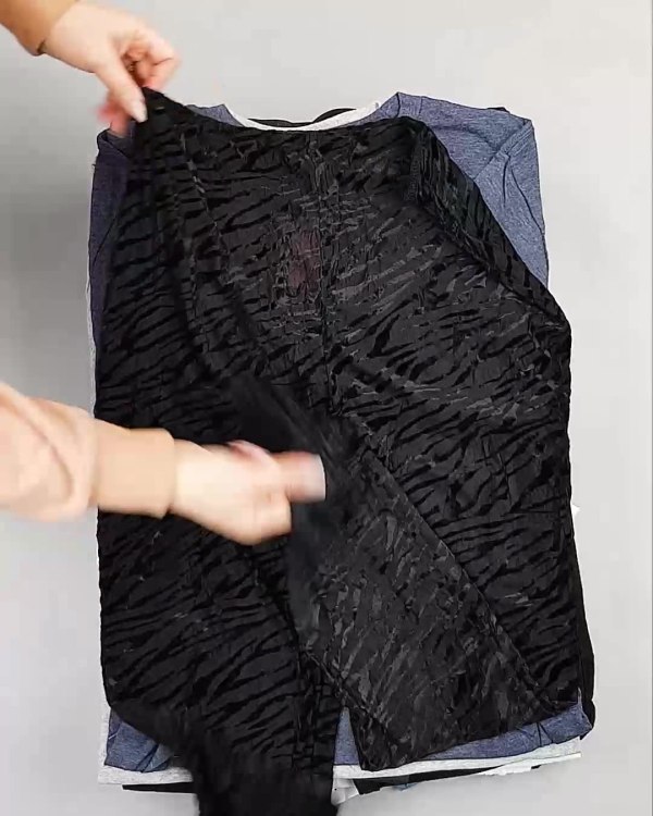 Фотография  264 - Англия СТОК лето#15 кг, ЛОТ №6003 оптом в Оренбурге и Оренбургской области