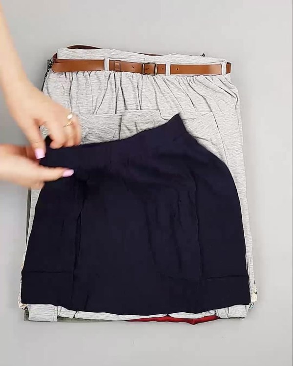 Фотография  392 - Юбки Bestseller 44#5 кг, ЛОТ №6120 оптом в Оренбурге и Оренбургской области