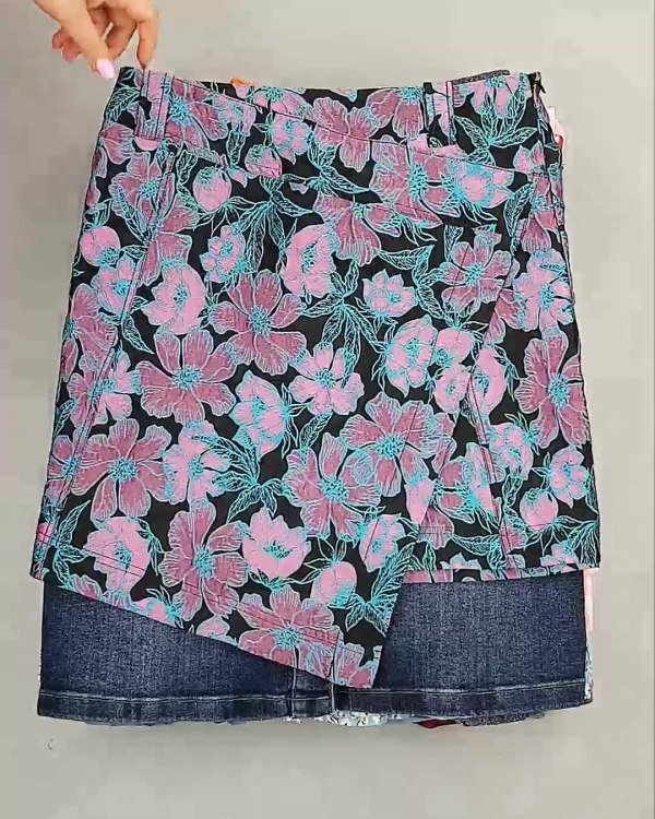 Фотография  190 - Юбки Bestseller 44#5 кг, ЛОТ №6120 оптом в Оренбурге и Оренбургской области