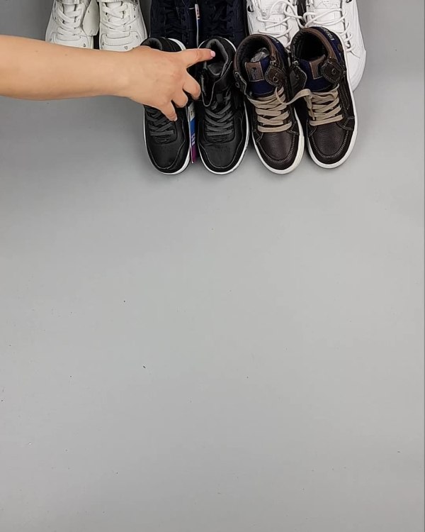 Фотография  841 - Обувь СТОК дети лето#15,4 кг, ЛОТ №6192 оптом в Оренбурге и Оренбургской области