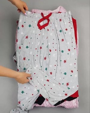 Фотография  949 - Домашняя одежда CAN#10 кг, ЛОТ №6482 оптом в Оренбурге и Оренбургской области