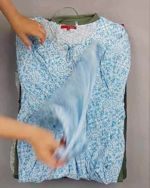 Фотография  311 - Платья Bestseller 44#5 кг, ЛОТ №6537 оптом в Оренбурге и Оренбургской области