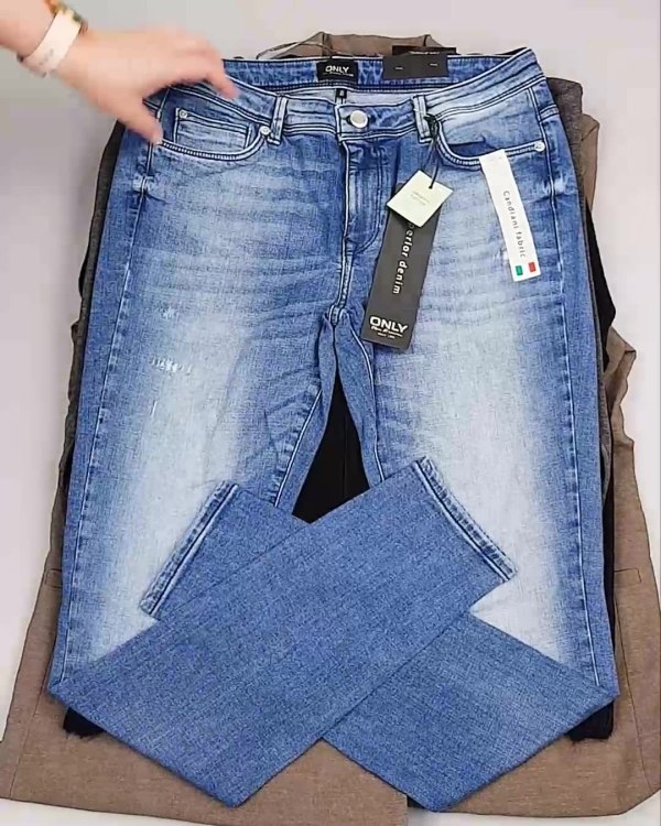 Фотография  710 - ДАНИЯ Winter mix 24#15 кг, ЛОТ №6710 оптом в Оренбурге и Оренбургской области