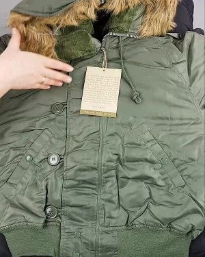 Фотография  271 - Верхняя одежда Англия СТОК #10 кг, ЛОТ №6727 оптом в Оренбурге и Оренбургской области