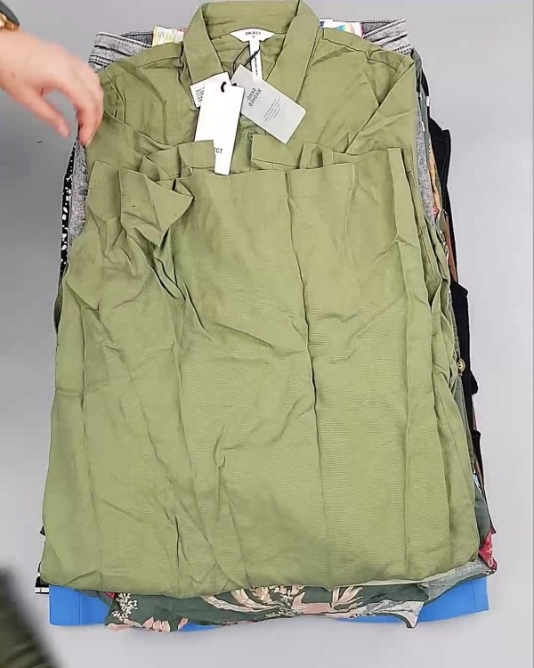 Фотография  820 - ДАНИЯ Summer mix 24#15 кг, ЛОТ №6730 оптом в Оренбурге и Оренбургской области