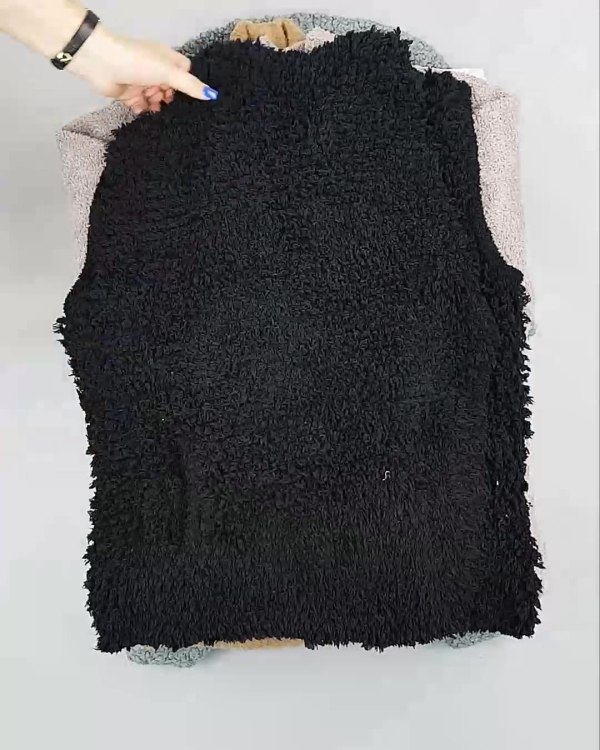 Фотография  185 - Кардиганы СТОК CAN#10 кг, ЛОТ №6887 оптом в Оренбурге и Оренбургской области