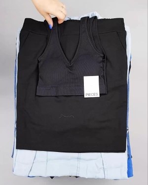 Фотография  144 - DK+Bestseller Winter mix 064#15 кг, ЛОТ №6896 оптом в Оренбурге и Оренбургской области