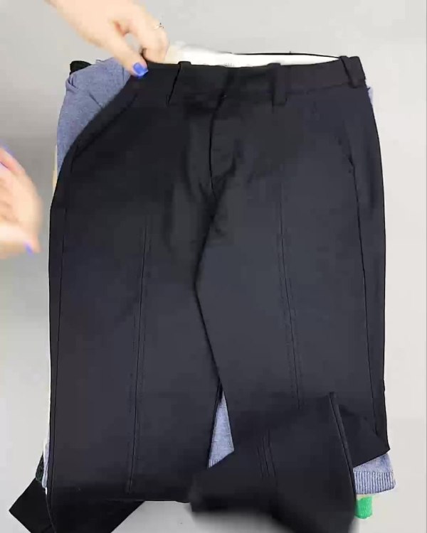 Фотография  747 - DK+Bestseller Winter mix 064#15 кг, ЛОТ №6898 оптом в Оренбурге и Оренбургской области