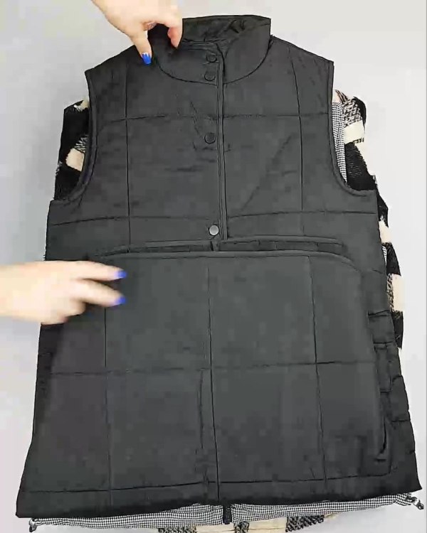 Фотография  959 - Верхняя одежда Дания#10,2 кг ЛОТ №6911 оптом в Оренбурге и Оренбургской области