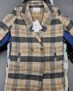 Купить Верхняя одежда VILA#10 кг, ЛОТ №6824 оптом в Оренбурге и Оренбургской области