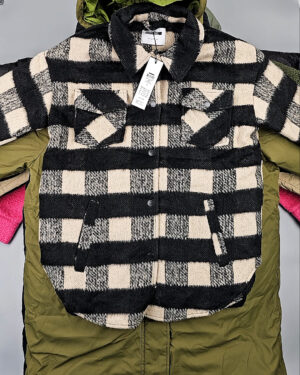 Купить Верхняя одежда BESTSELLER Дания#12 кг, ЛОТ №5189 оптом в Оренбурге и Оренбургской области