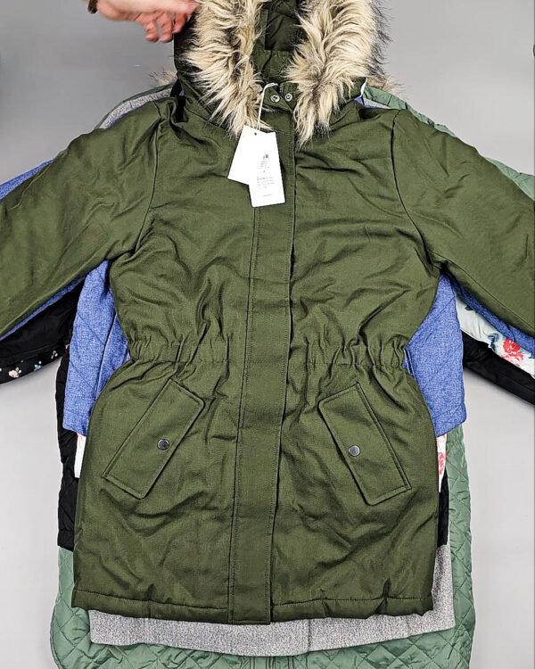 Фотография  307 - Верхняя одежда VILA#10 кг, ЛОТ №6823 оптом в Оренбурге и Оренбургской области