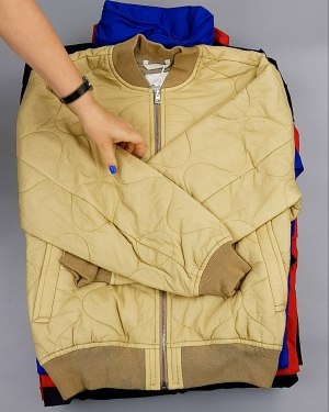 Фотография  568 - Ветровки CAN 084#10 кг, ЛОТ №6939 оптом в Оренбурге и Оренбургской области