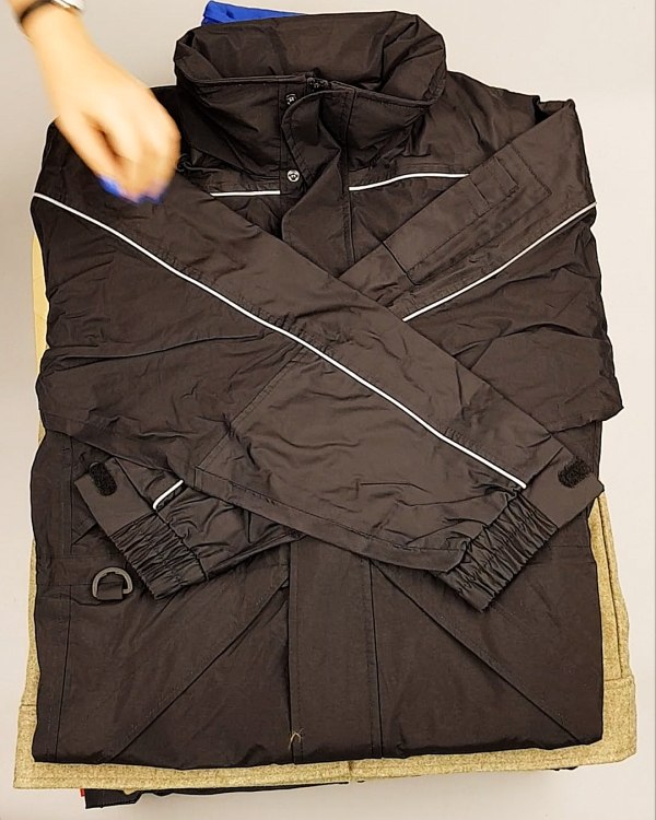 Фотография  559 - Ветровки CAN 084#10 кг, ЛОТ №6939 оптом в Оренбурге и Оренбургской области