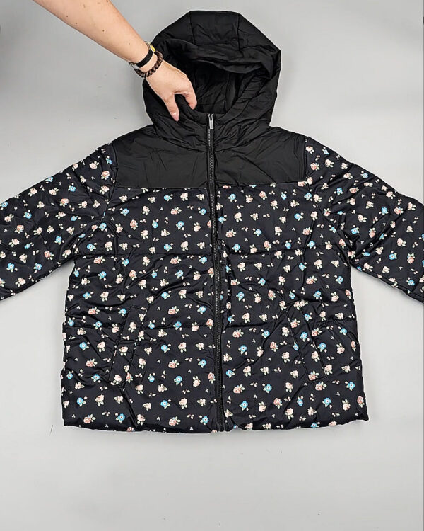 Фотография  935 - Верхняя одежда VILA#10,2 кг, ЛОТ №6825 оптом в Оренбурге и Оренбургской области