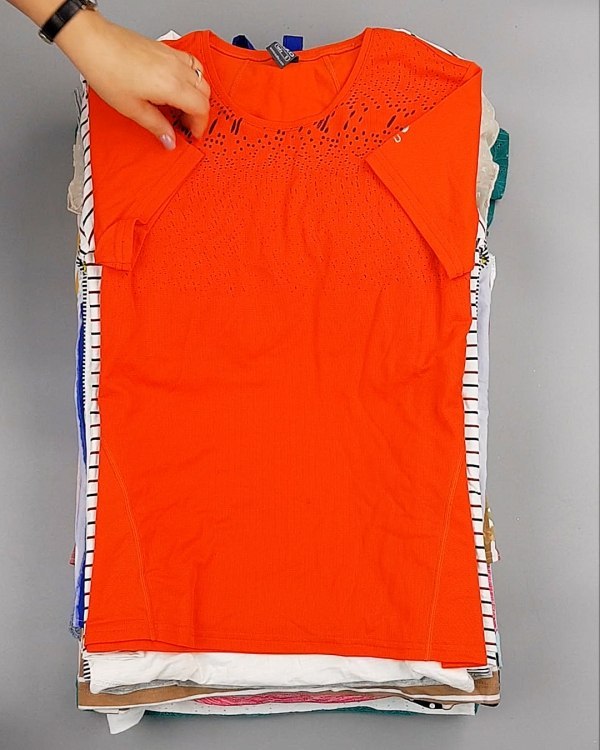 Фотография  760 - Cream Футболки поло женские#25 кг оптом в Оренбурге и Оренбургской области