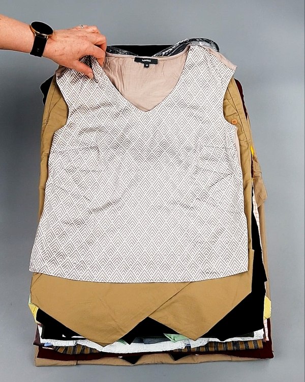 Фотография  424 - DK, Bestseller + Summer mix#15 кг оптом в Оренбурге и Оренбургской области