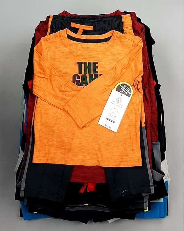 Фотография  792 - Спортивные костюмы дети CAN#6 кг оптом в Оренбурге и Оренбургской области