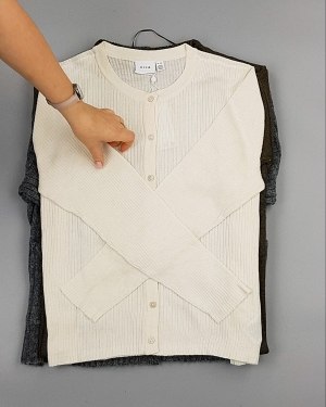 Фотография  483 - Кардиганы VILA W 104#7 кг, ЛОТ №7155 оптом в Оренбурге и Оренбургской области