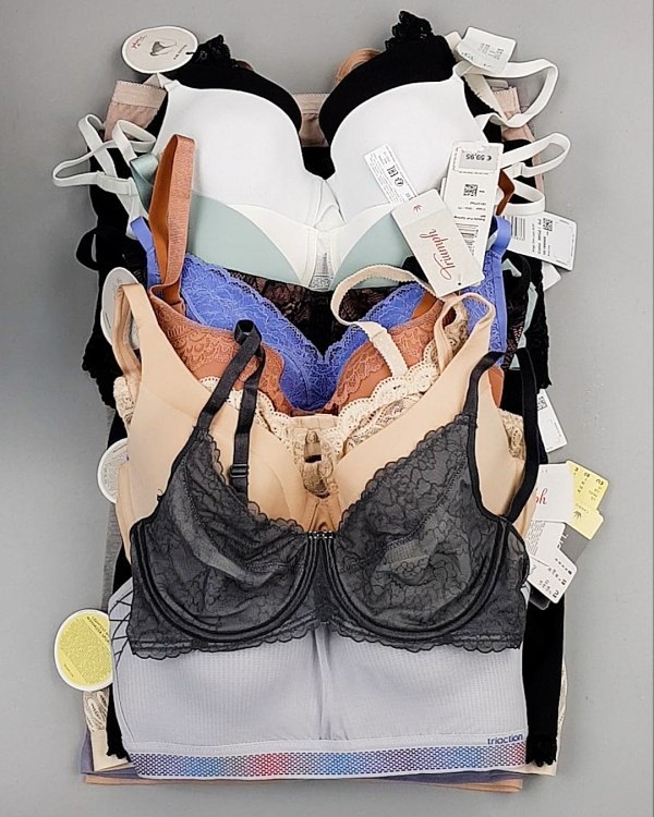 Фотография  217 - Нижнее белье TRIUMPH 104#33 шт, ЛОТ №7136 оптом в Оренбурге и Оренбургской области