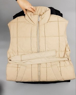 Фотография  953 - Верхняя одежда ONLY 104#10 кг, ЛОТ №7196 оптом в Оренбурге и Оренбургской области