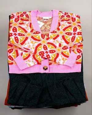 Купить Кардиганы VILA W 104#7 кг, ЛОТ №7384 оптом в Оренбурге и Оренбургской области