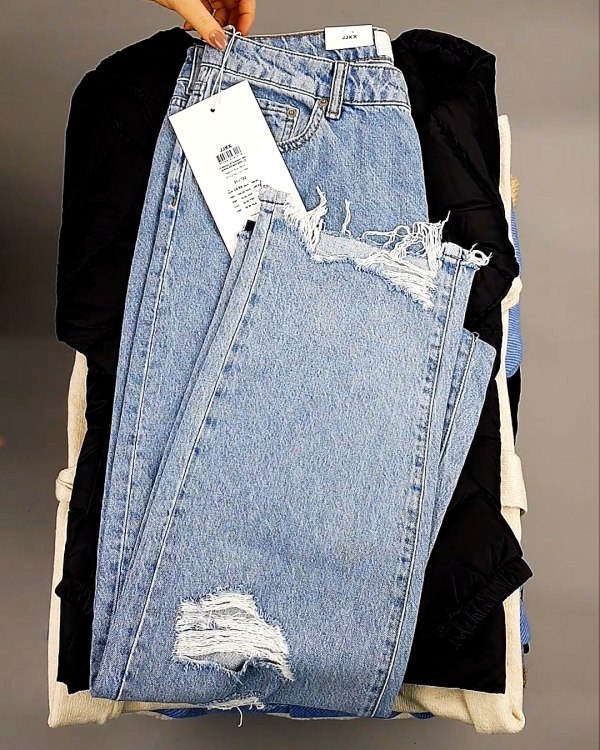 Фотография  953 - Bestseller Winter В mix 114#15 кг, ЛОТ №7372 оптом в Оренбурге и Оренбургской области