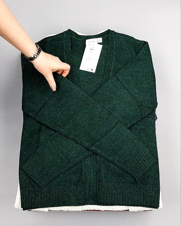 Фотография  373 - Кардиганы VILA W 104#7 кг, ЛОТ №7381 оптом в Оренбурге и Оренбургской области