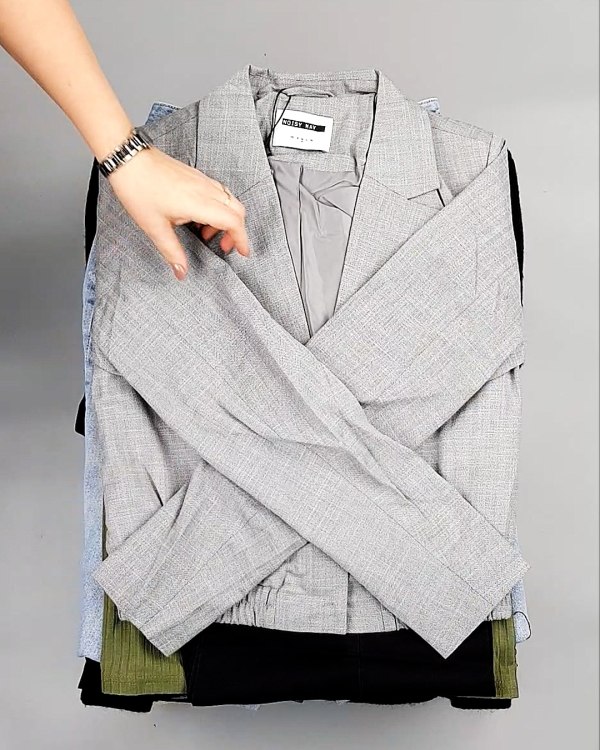 Фотография  365 - Bestseller Winter mix 104#15 кг, ЛОТ №7347 оптом в Оренбурге и Оренбургской области