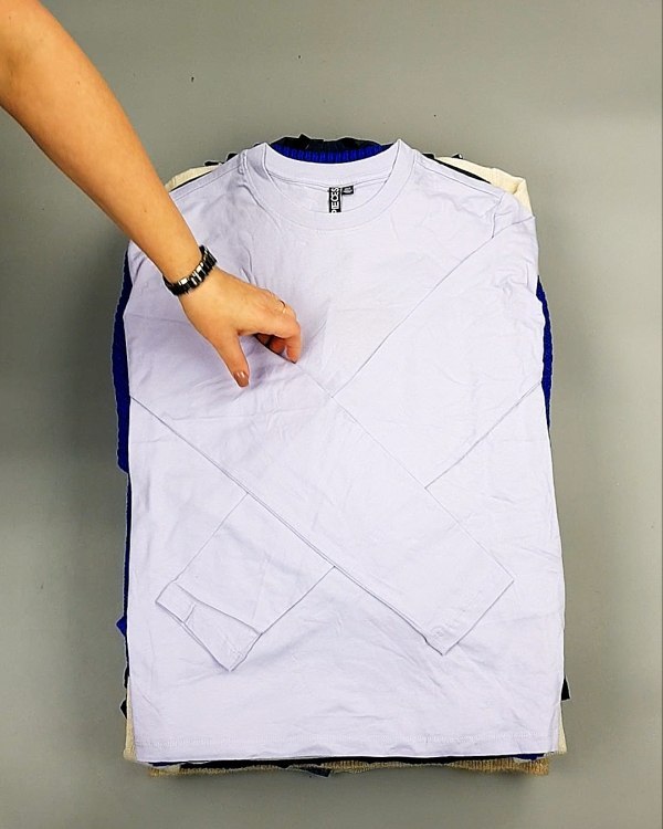 Фотография  866 - Bestseller Winter mix 104#15 кг, ЛОТ №7347 оптом в Оренбурге и Оренбургской области