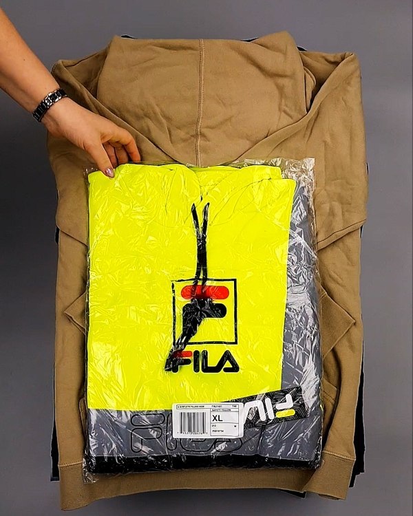 Фотография  852 - Толстовки СТОК CAN 0424#10 кг, ЛОТ №7447 оптом в Оренбурге и Оренбургской области