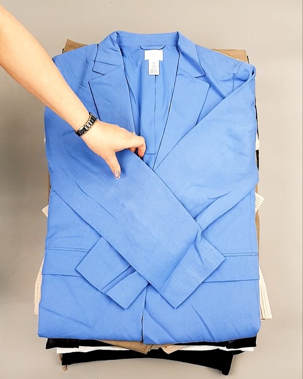 Фотография  402 - 12191 H&M mix textil 1224#25 кг, ЛОТ №7489 оптом в Оренбурге и Оренбургской области