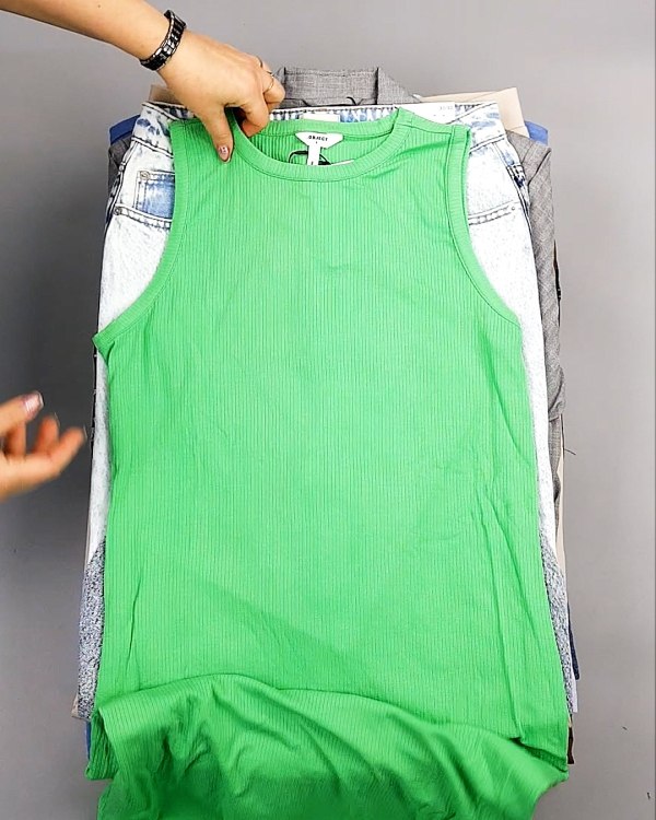 Фотография  616 - Bestseller Summer mix 104#15 кг, ЛОТ №7491 оптом в Оренбурге и Оренбургской области