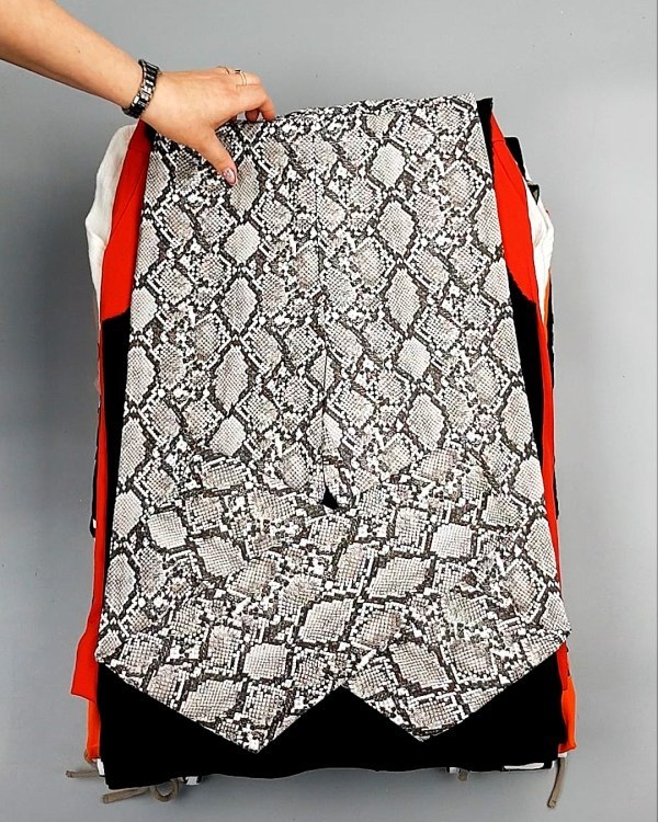 Фотография  933 - 12191 H&M mix textil 1224#25 кг, ЛОТ №7489 оптом в Оренбурге и Оренбургской области