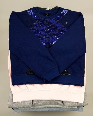 Купить SWEATSHIRT CAN 084#10 кг, ЛОТ №7617 оптом в Оренбурге и Оренбургской области