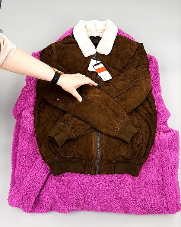 Фотография  386 - Верхняя одежда м/ж C&A 025#10 кг оптом в Оренбурге и Оренбургской области