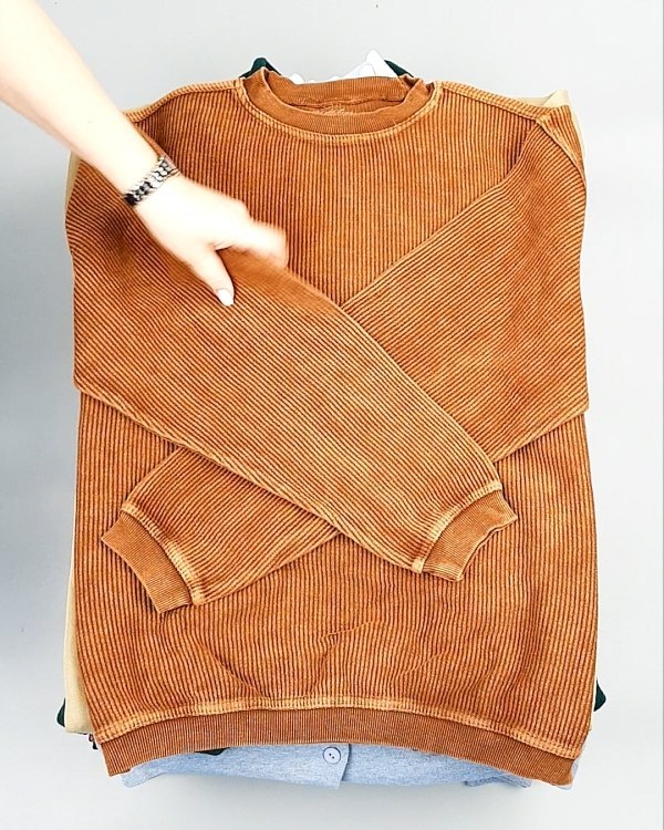 Фотография  118 - SWEATSHIRT CAN 084#10 кг, ЛОТ №7620 оптом в Оренбурге и Оренбургской области