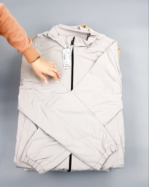 Фотография  664 - Верхняя одежда весна TOM TAILOR 124#7,1 кг, ЛОТ №7580 оптом в Оренбурге и Оренбургской области